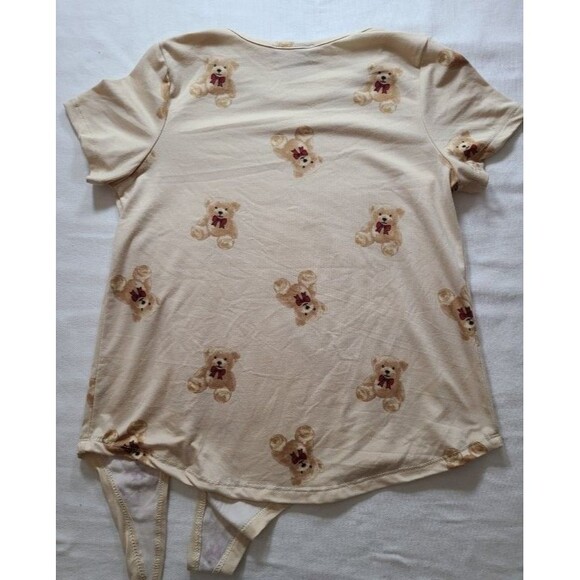 Emma & Elsa Teddy Bear Tie Bottom Tee Cream Size Medium Cute Graphic Top - Picture 2 of 5
